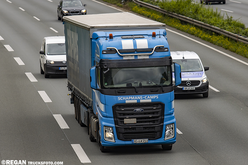 Ford F-Max - Schapmans-Camps.jpg