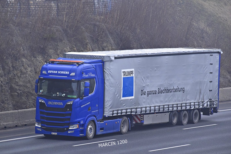 _DSC1086 GUYAN SCHIERS-crop-SCANIA S660 V8.JPG
