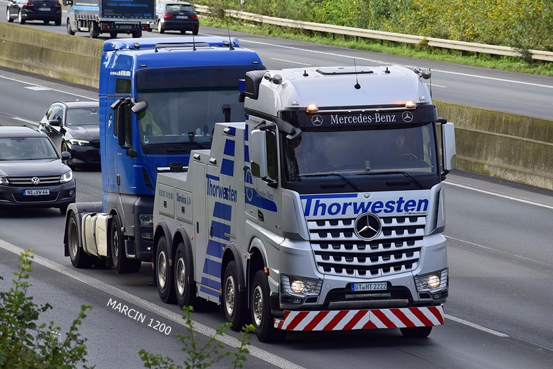 _DSC7902 THORWESTEN-crop-Mercedes-Benz Arocs.JPG