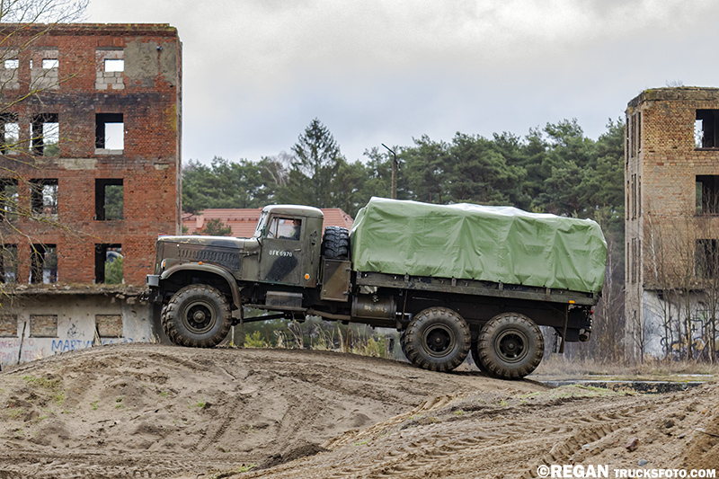 KRaz 255.jpg