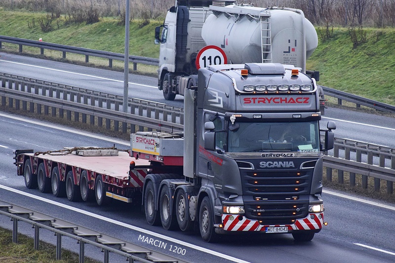 _DSC8760-crop-STRYCHACZ-SCANIA R620 V8.JPG