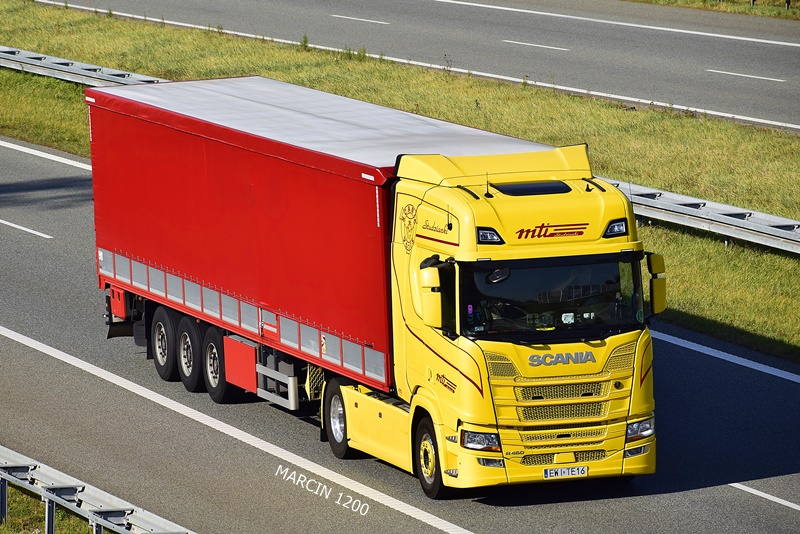 _DSC00011 (1841)-crop-MTI-SCANIA R450 NG.JPG