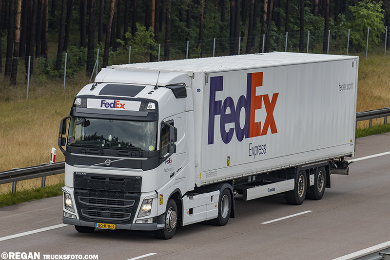 Volvo FH4 - Fedex.jpg