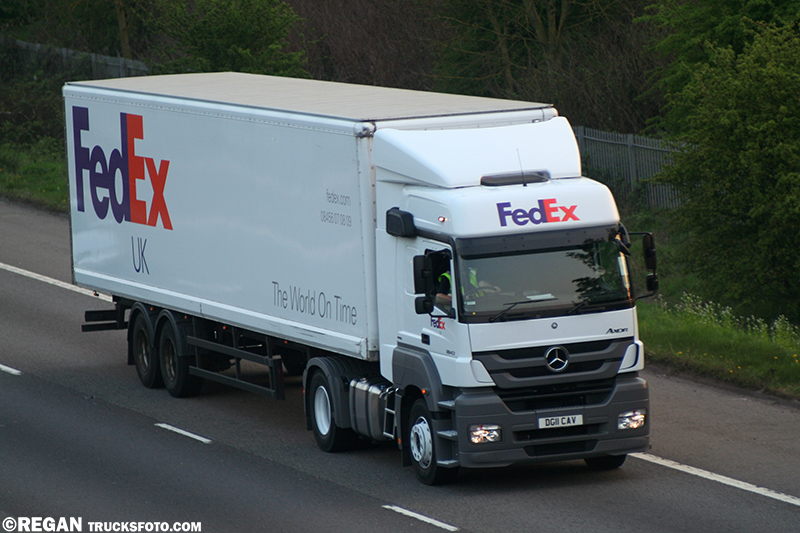 Mercedes-Benz Axor - Fedex.jpg