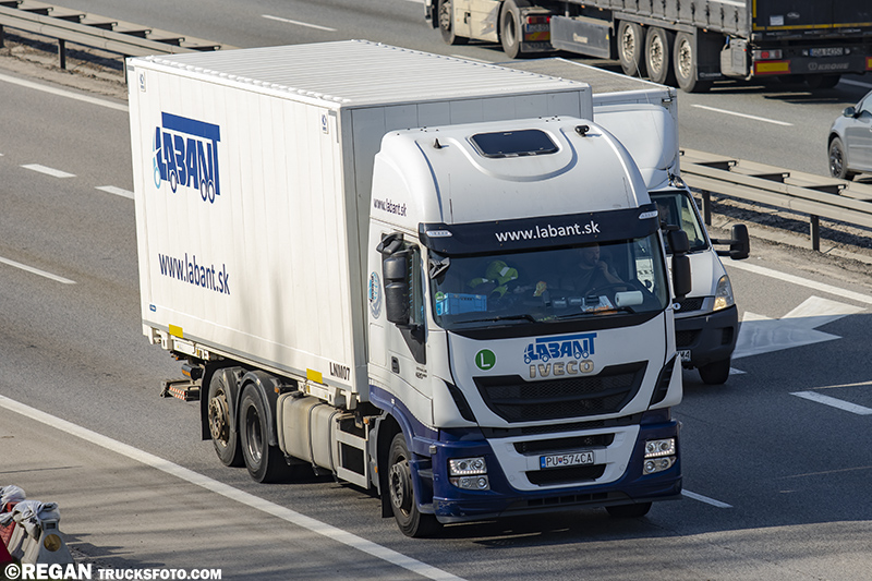 Iveco Stralis - Labant.jpg