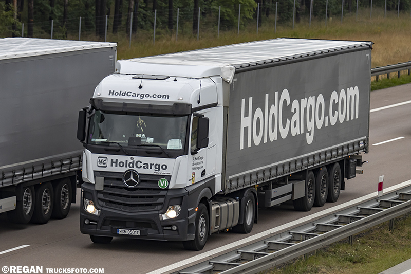 Mercedes-Benz Actros HoldCargo.jpg