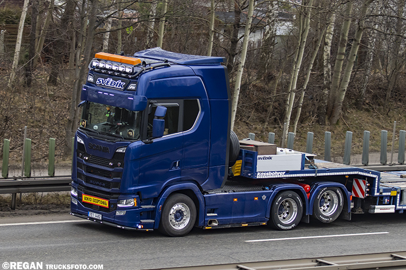 Scania 660S V8 - Svedik.jpg