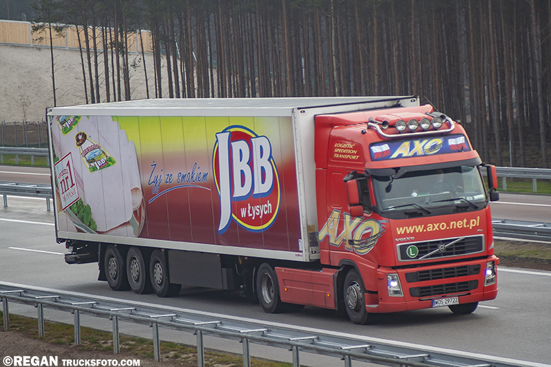 Volvo FH2 - Axo.jpg