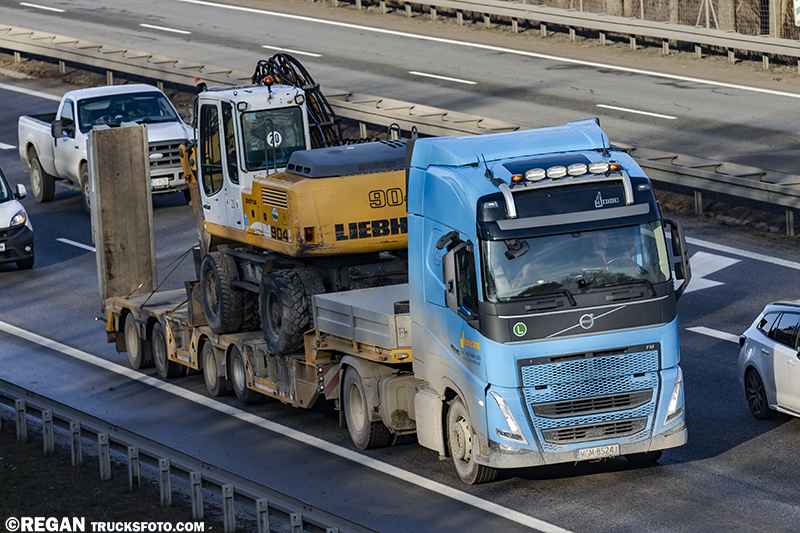 Volvo FH5 - Jereczek.jpg