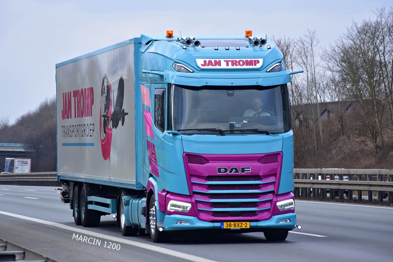 _DSC1237 Jan Tromp-crop-DAF XG.JPG