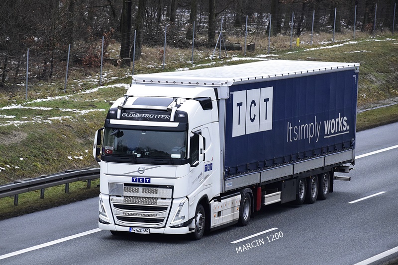 _DSC0939 TCT-crop-VOLVO FHV.JPG