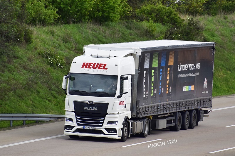 _DSC1867 HEUEL-crop-MAN TGX II.JPG