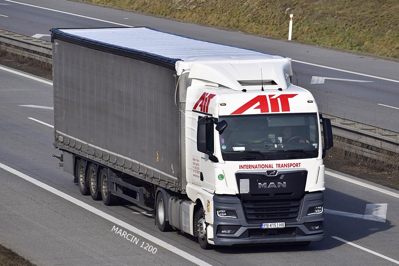 _DSC2142 AIT-crop-MAN TGX II.JPG