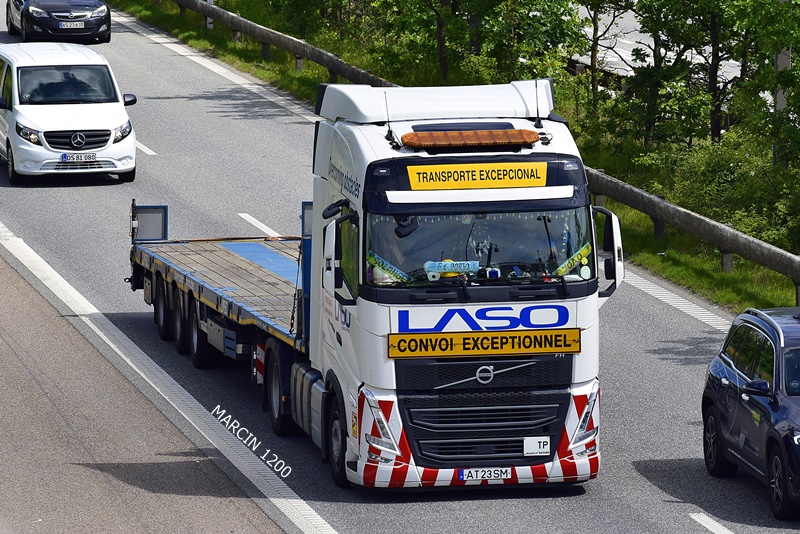 _DSC4829 LASO-crop-VOLVO FH V.JPG