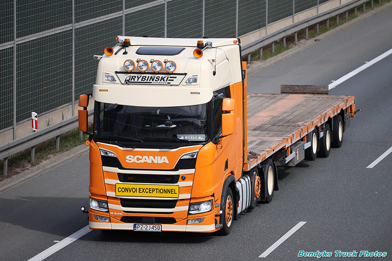 SCANIA RYBINSKI.jpg