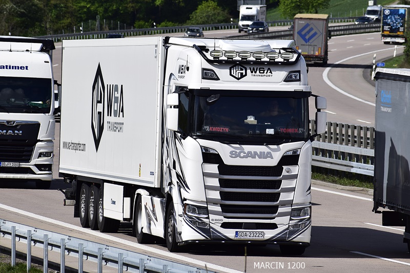 _DSC2720 W&A TRANSPORT-crop-SCANIA S500.JPG
