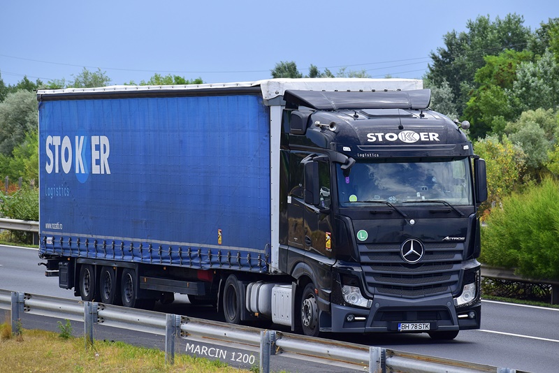 _DSC5604-crop-Stokker-ACTROS MPIV.JPG
