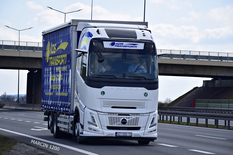 _DSC3491 KOS TRANSPORTI-crop-VOLVO FH AERO.JPG