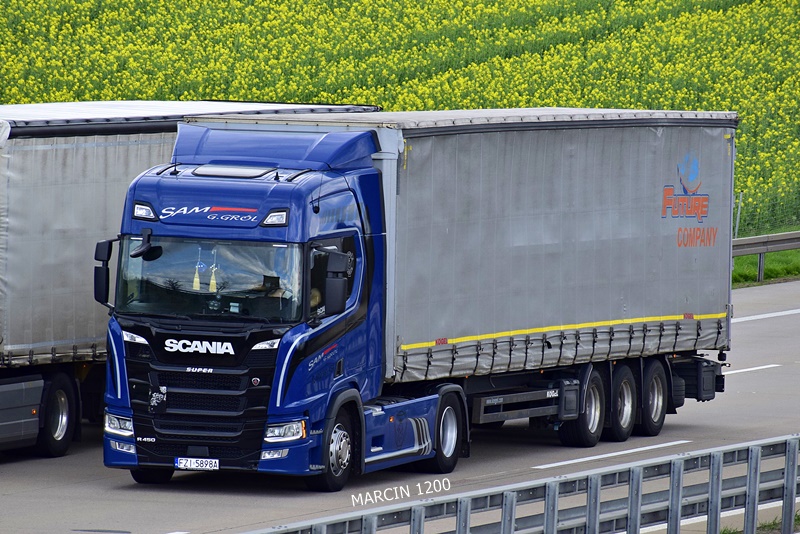 _DSC2052 SAM G.GRÓL-crop-SCANIA R NG.JPG