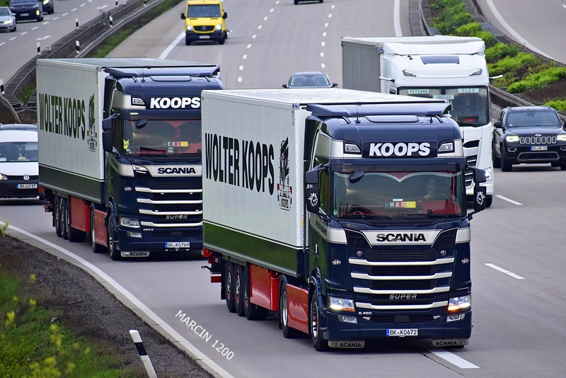 _DSC5267-crop-SCANIA S450 - WOLTER KOOPS.JPG