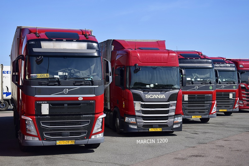 _DSC3822 PRIMUM-crop-SCANIA-VOLVO FH.JPG