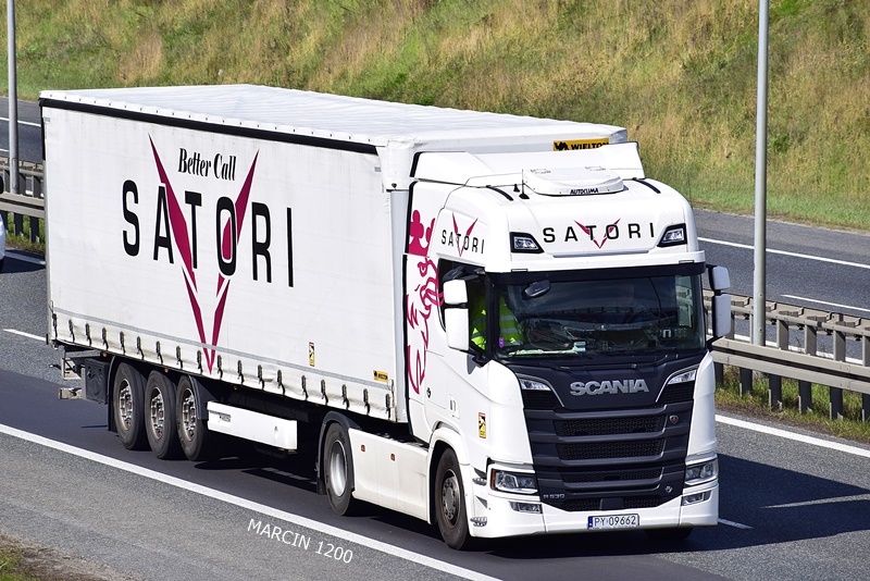 _DSC3589 SATORI-crop-SCANIA R530 V8.JPG