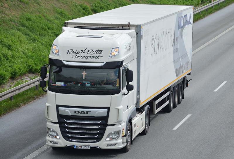 royal reta transport 1.JPG