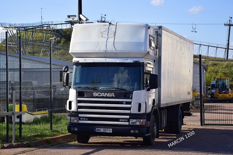 _DSC3820 TAGO-crop-SCANIA 94G.JPG