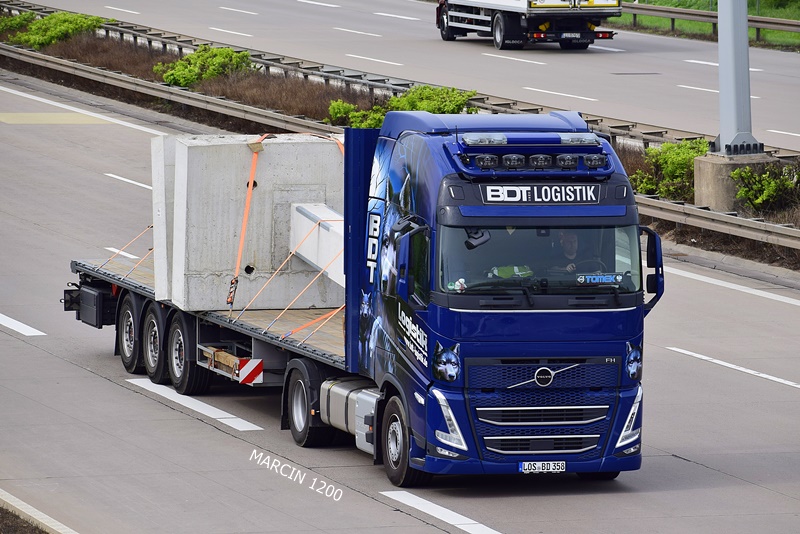 _DSC5745 BDT LOGISTIK-crop-VOLVO FHV.JPG