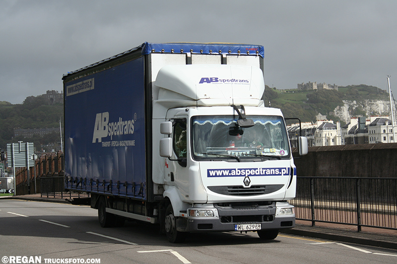 Renault Midlum - AB Spedtrans.jpg