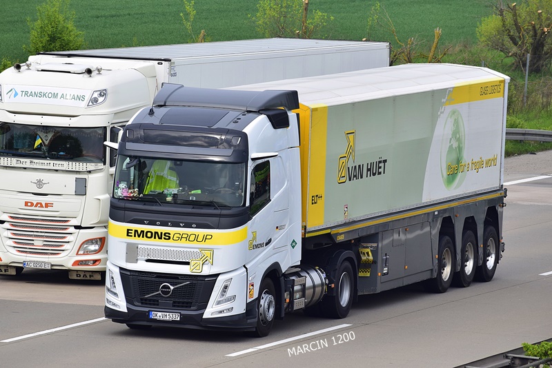 _DSC4221 EMONS-crop-VOLVO FH AERO.JPG