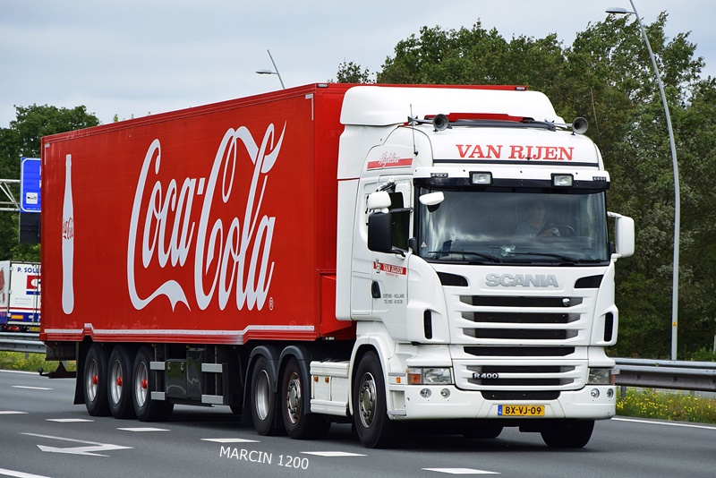 _DSC8948-crop-VAN RIJEN-SCANIA RII 500.JPG
