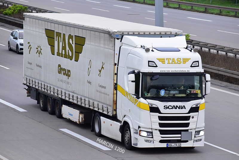 _DSC5269 TAS-crop-SCANIA R NG.JPG