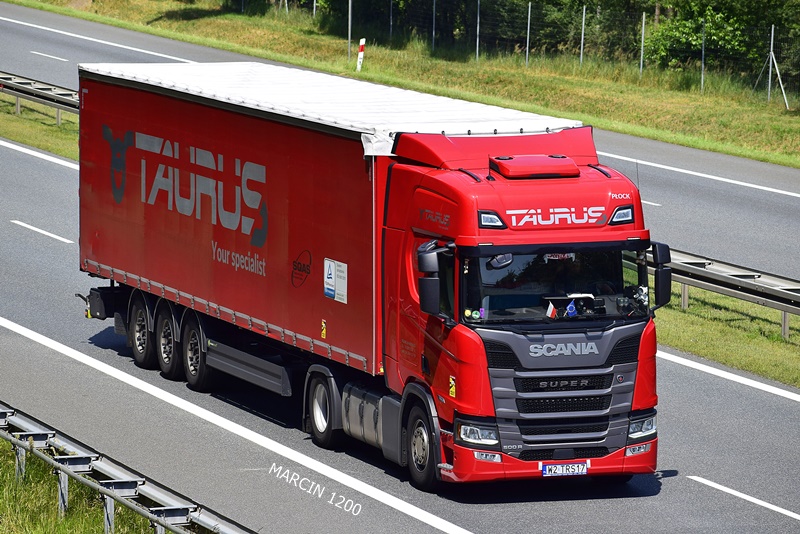 _DSC00011 (1085)-crop-TAURUS-SCANIA R500 NG.JPG