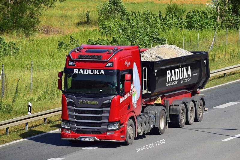 _DSC5481-crop-RADUKA-SCANIA R410 NG.JPG