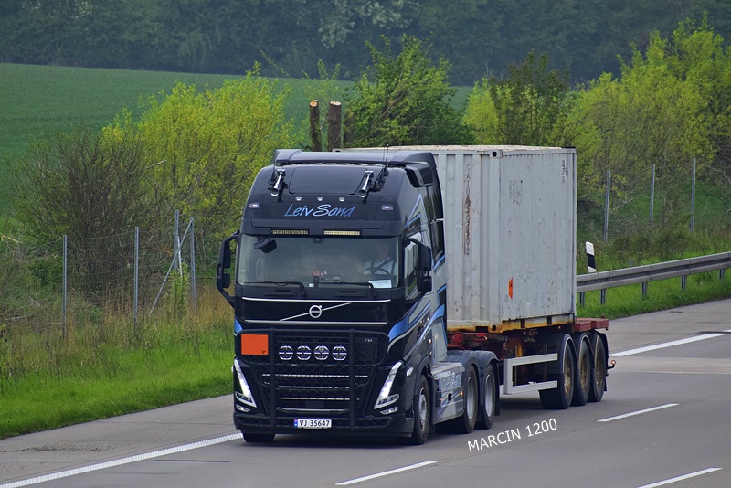 _DSC4015 Leiv Sand-crop-VOLVO FHV.JPG