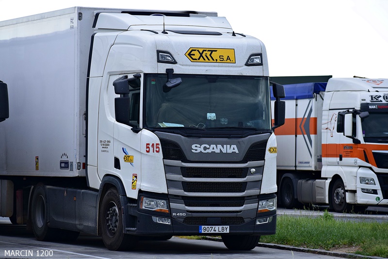 _DSC5773-crop-EXIT-SCANIA R460 NG.JPG