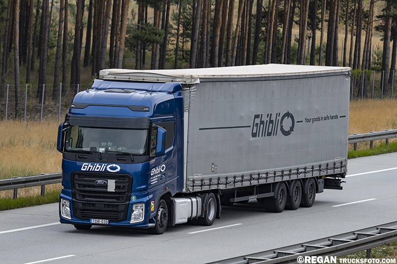 Ford F-Max - Ghibli.jpg