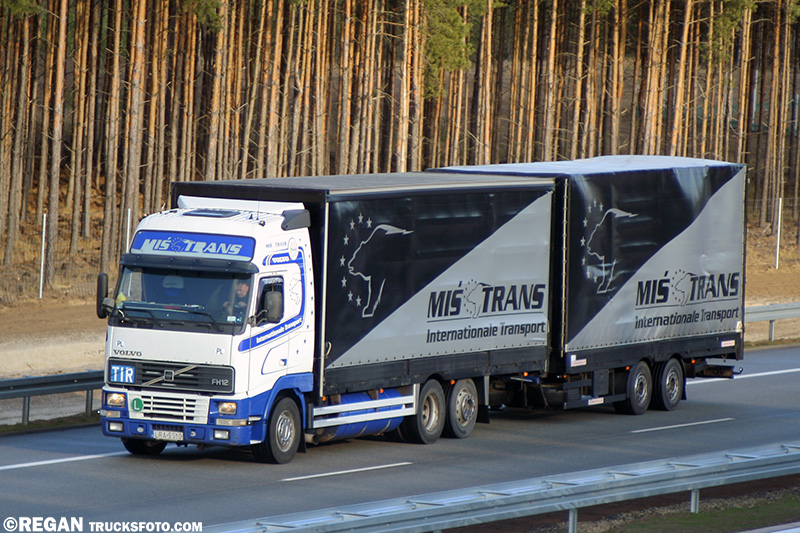 Volvo FH12 - Miś Trans.jpg