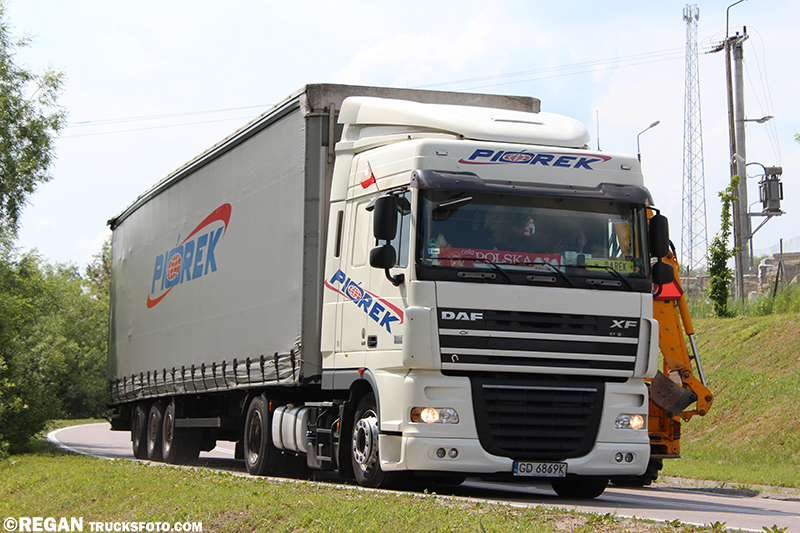 DAF XF105 - Piórek.jpg