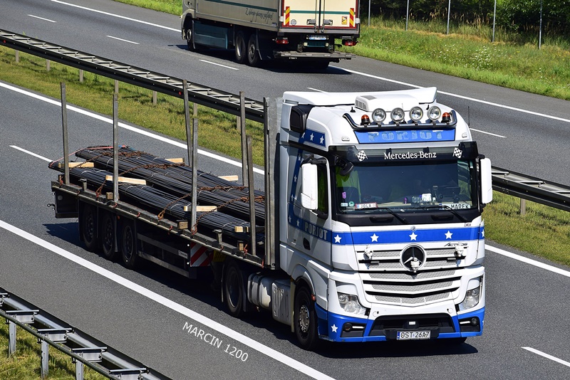 _DSC00011 (1351)-crop-PORJOT-ACTROS MPIV.JPG