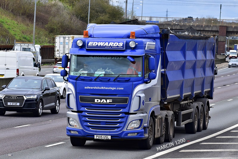 _DSC0624-crop-EDWARDS-DAF XF 106.JPG