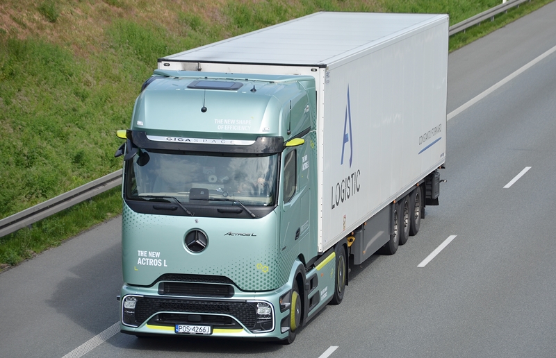 aj logistic 1.JPG