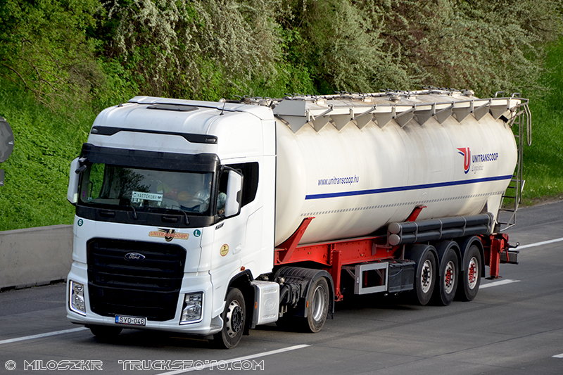 Ford F-Max_Unitranscoop_5049.JPG