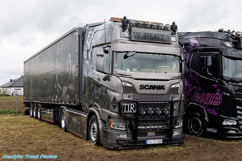 Scania S Pluta.jpg