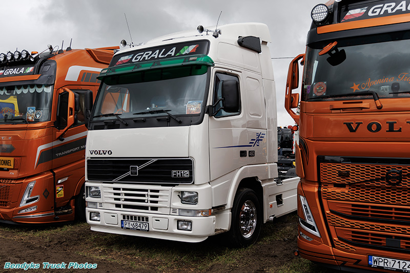 Volvo Grala 3.jpg