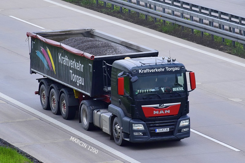 _DSC6302 KRAFTVERKEHR TORGAU-crop-MAN TGS.JPG