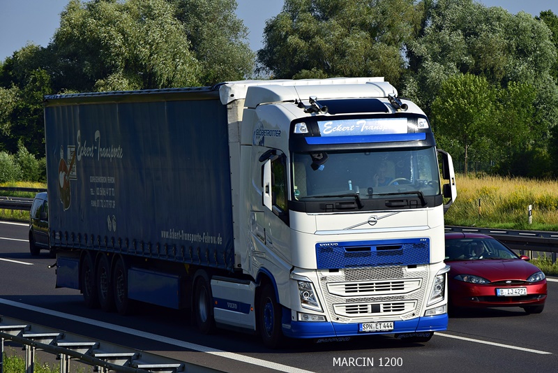 _DSC2142 ECKERT TRANSPORTE-crop-VOLVO FHIV.JPG