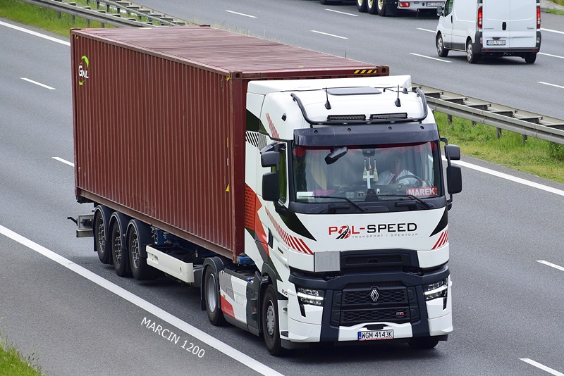 _DSC00011 (796)-crop-POL-SPEED-RENAULT RANGE-T EVO.JPG