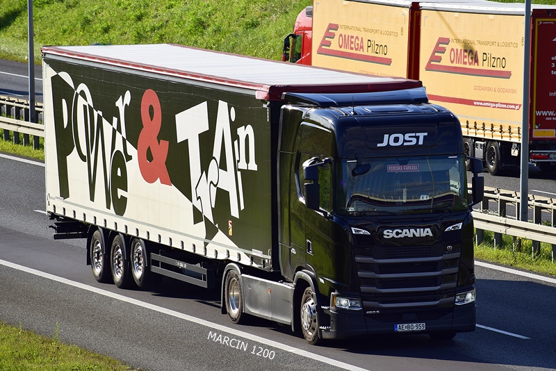 _DSC6649-crop-JOST-SCANIA S460.JPG
